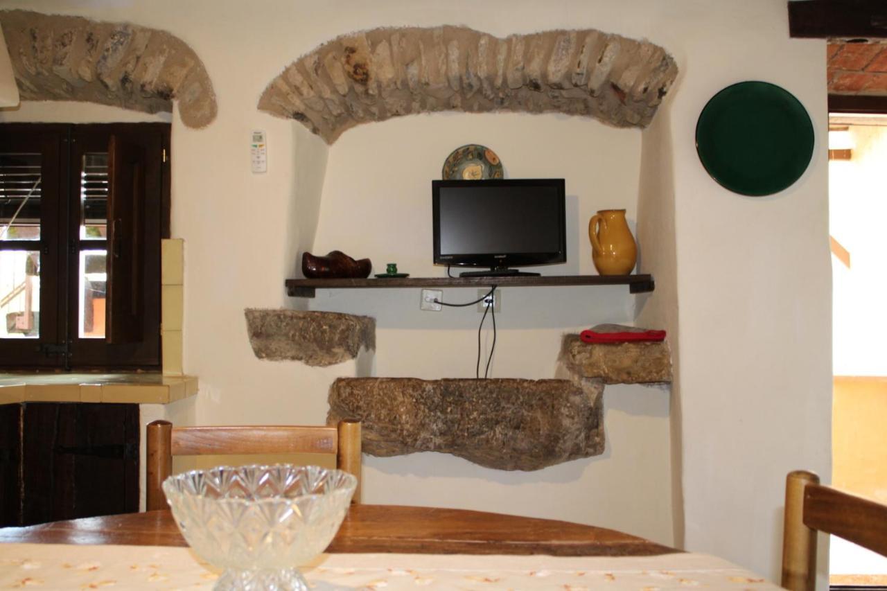 Apartaments Rurals Ai Manyac San Miguel de Cruilles Екстер'єр фото