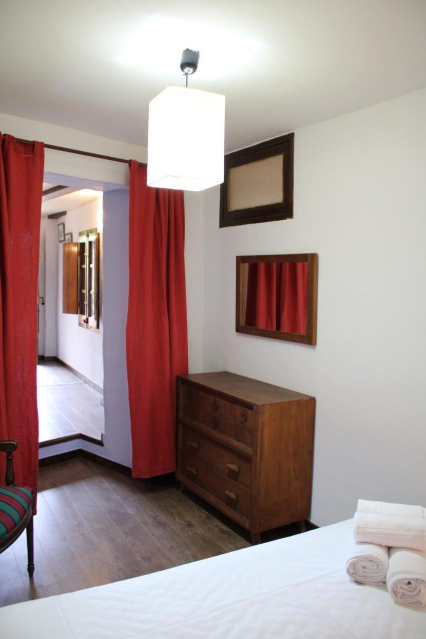Apartaments Rurals Ai Manyac San Miguel de Cruilles Екстер'єр фото